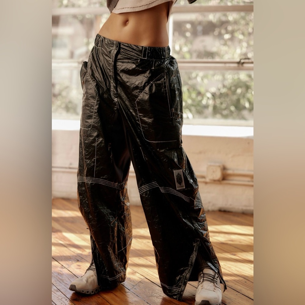 Free People Movement Rough Rider Rich Black Elastic Parachute Tyvek Pants NWOT M - Picture 2 of 16